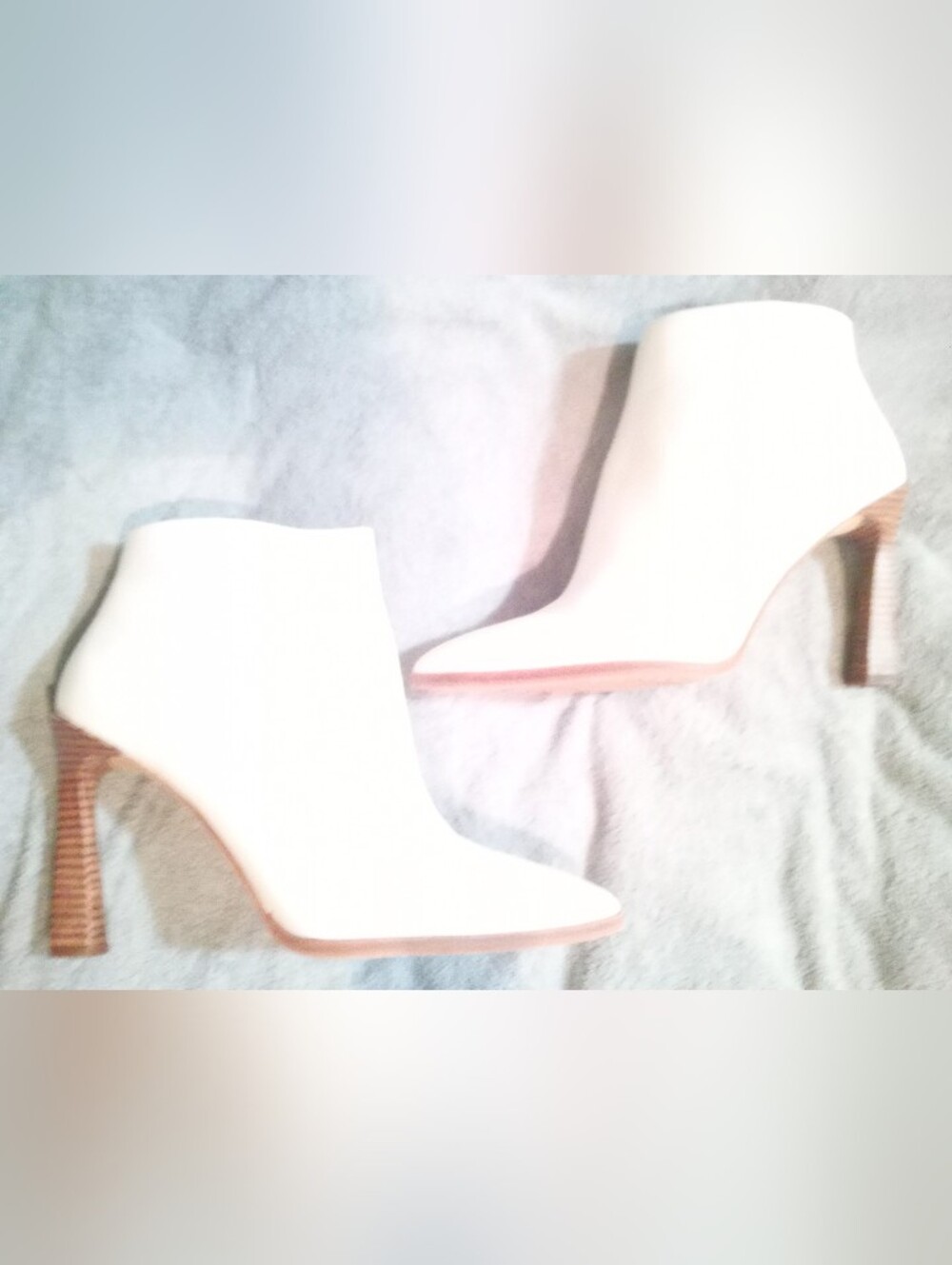 Vince Camuto Pezlee White Ankle Booties